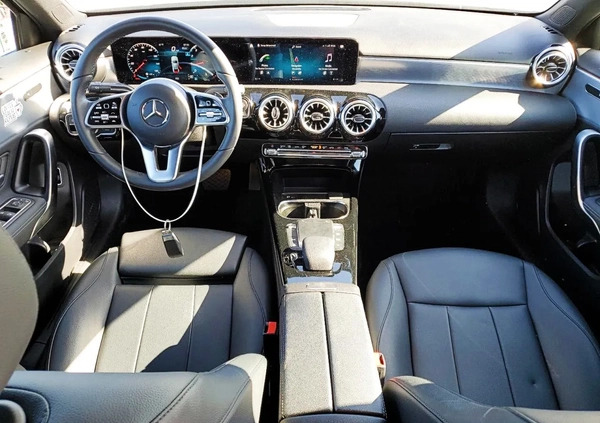 Mercedes-Benz Klasa A cena 82000 przebieg: 11392, rok produkcji 2019 z Wejherowo małe 56